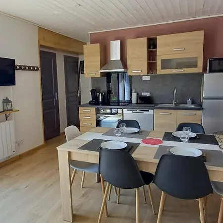 La Au Fond Du Jardin Semesterbostad