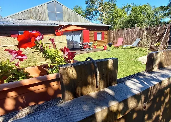 La Au Fond Du Jardin Vakantiehuis